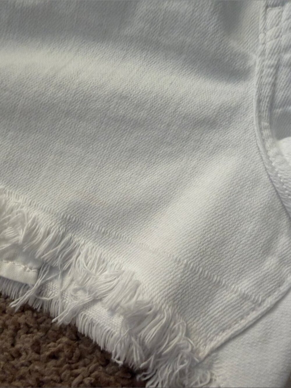 White denim Jean shorts size L - Picture 2 of 3